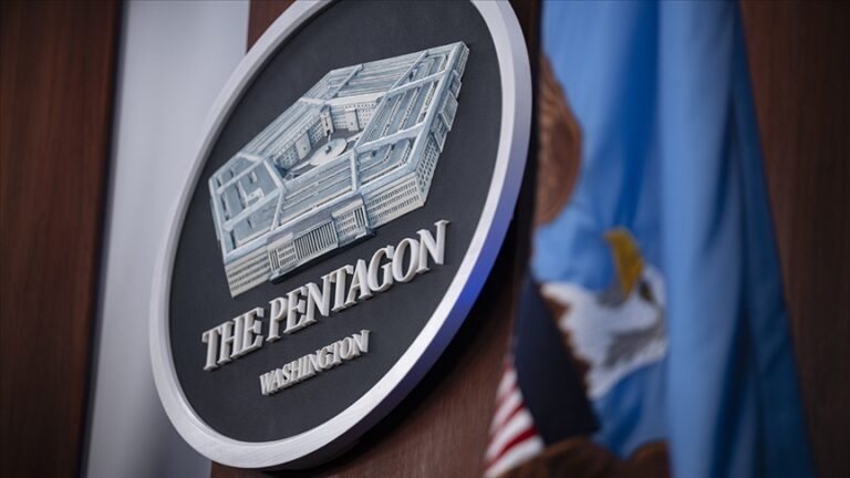 Pentagon ve Anthropic Arasında İpler Koptu: Savunma Bakanlığı Kendi Yapay Zekâ Alternatiflerini Geliştiriyor