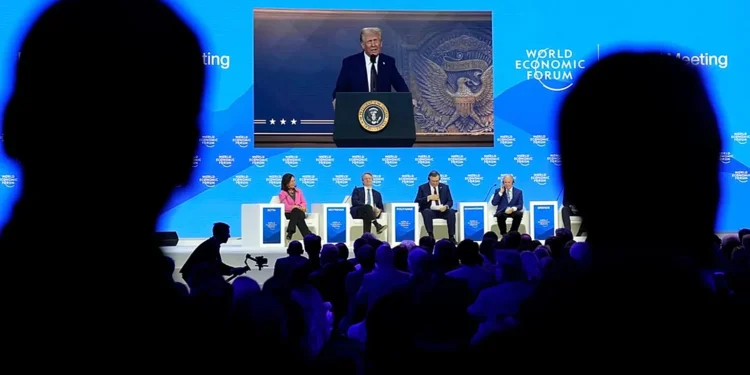 Kriptoda Güç Dengeleri Değişiyor: Trump’ın Davos Mesajı ve Brian Armstrong’un Yeni Stratejisi